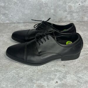 Van Heusen Derby Black Dress Shoes‎ Size 9.5 Mens